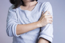 Dormência no braço esquerdo — conheça as outras causas, porque nem sempre é infarto!