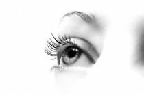 Luzes nos olhos: o que são as fotopsias e quando se preocupar Luzes nos olhos: o que são as fotopsias e quando se preocupar